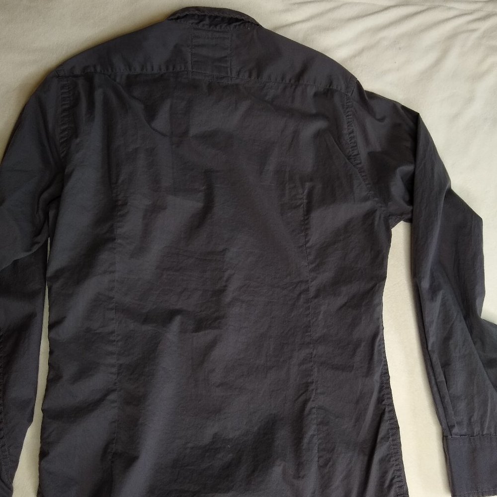 GUESS JEANS Button Down Ruffle Tuxedo Shirt Grey - Picture 10 of 12